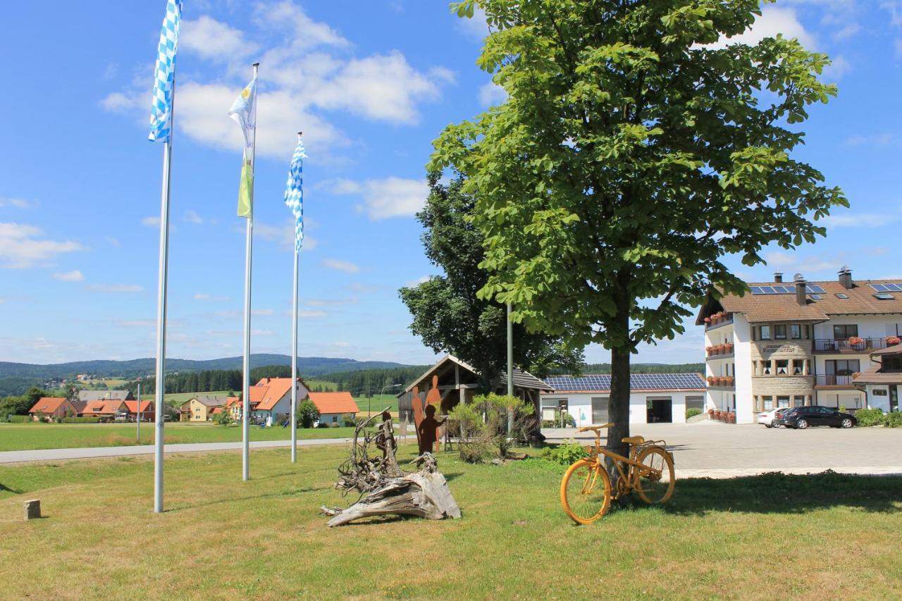 Landhotel Kastanienhof Georgenberg Exteriör bild